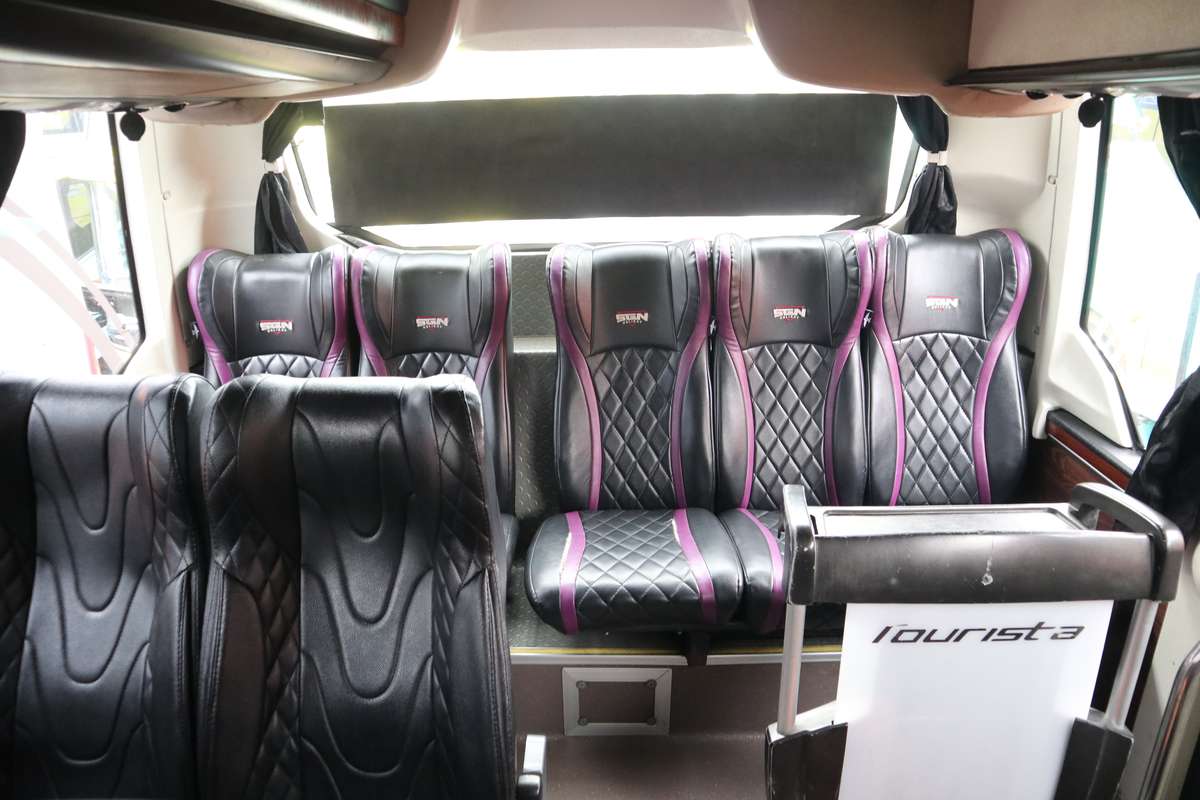 Interior Medium Bus MD03 Seat 35